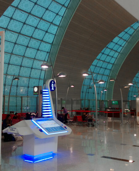 LED-belysning for Terminal 3 i Dubai internasjonale flyplass - AEC Illuminazione